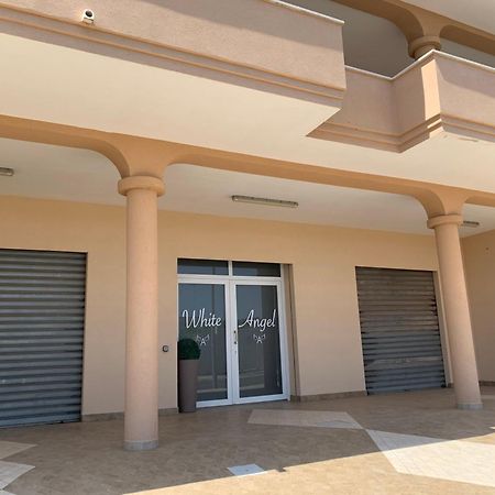 Monolocali White Angel Apartments Porto Cesareo Luaran gambar