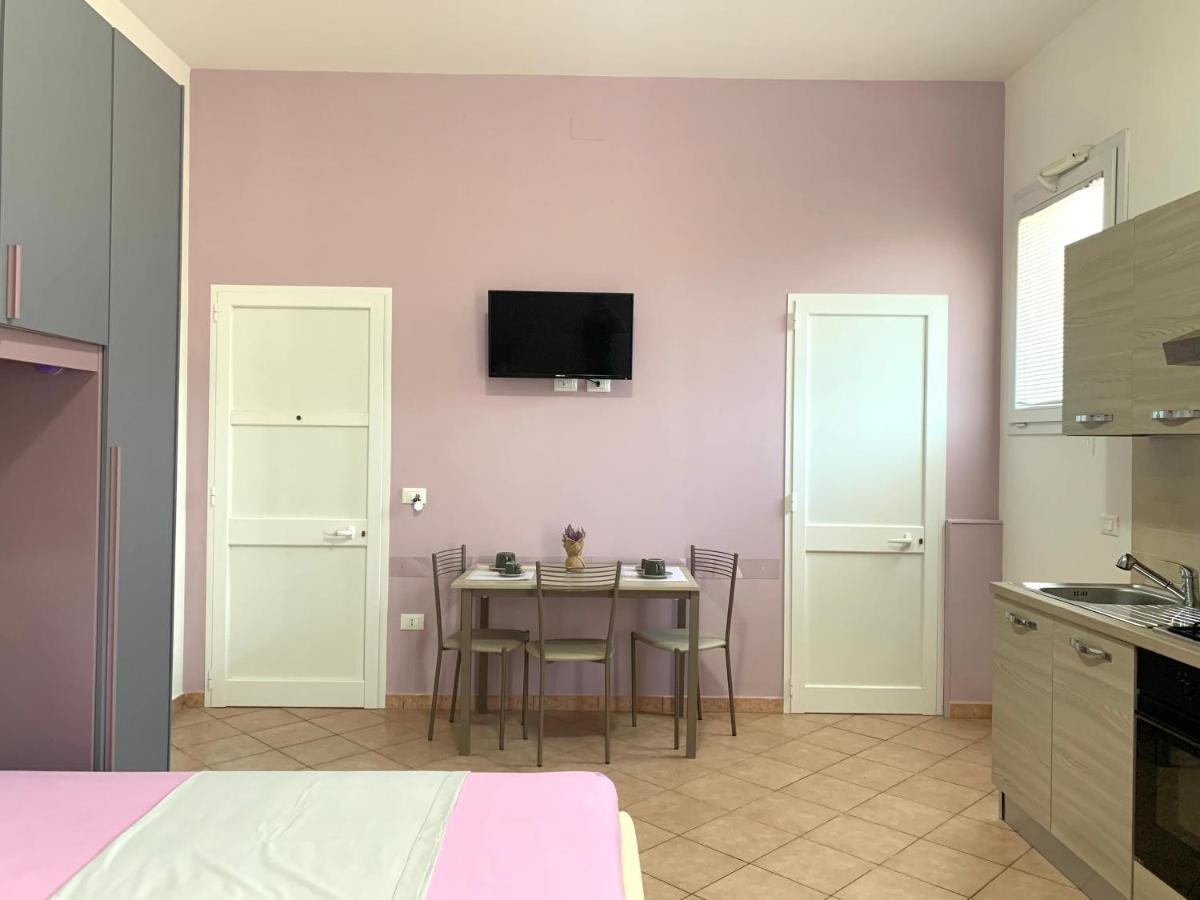 Monolocali White Angel Apartments Porto Cesareo Luaran gambar