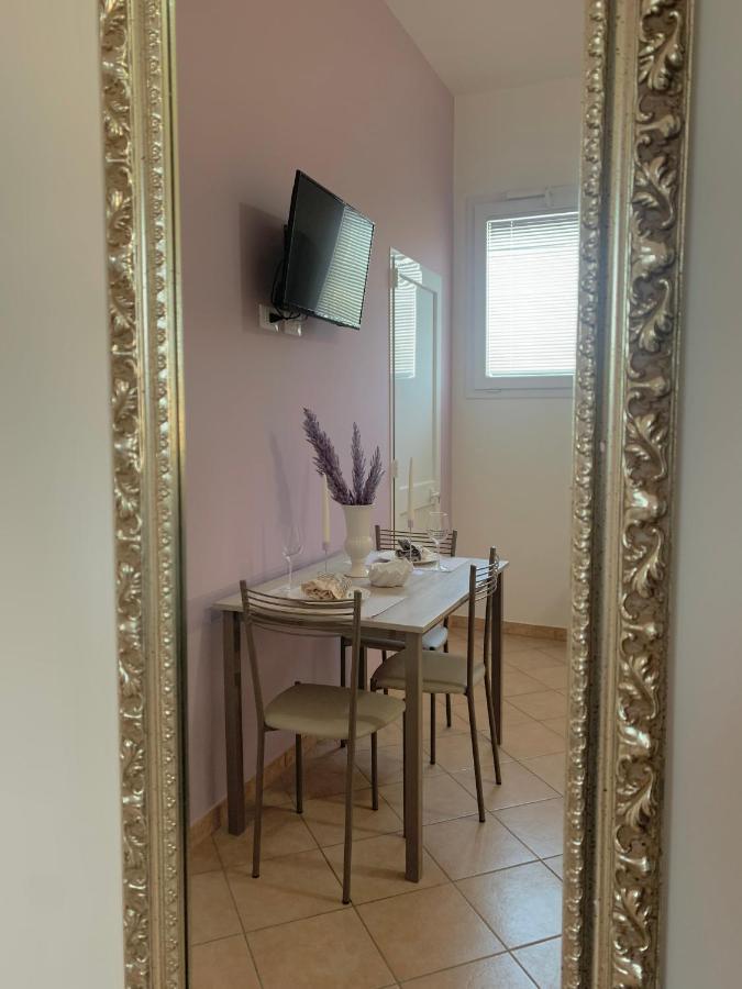 Monolocali White Angel Apartments Porto Cesareo Luaran gambar