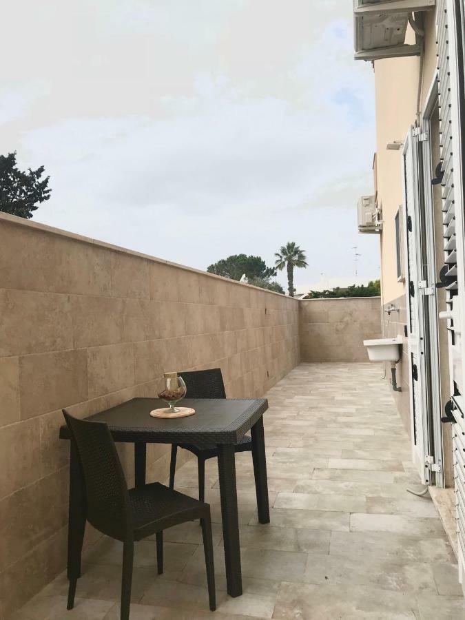 Monolocali White Angel Apartments Porto Cesareo Luaran gambar
