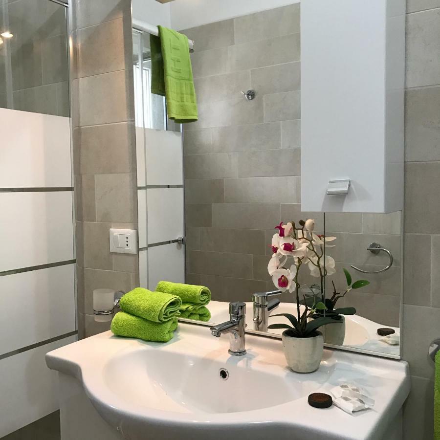 Monolocali White Angel Apartments Porto Cesareo Luaran gambar